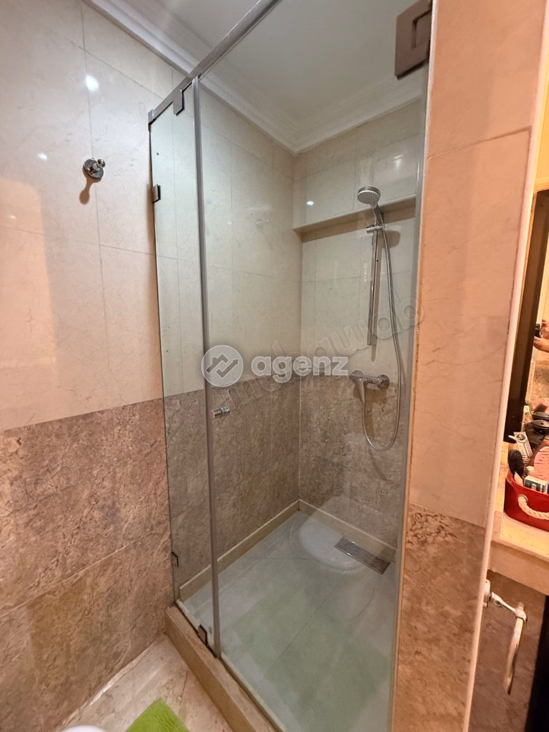 Appartement à vendre 104 m², 3 chambres 
Oasis Casablanca
