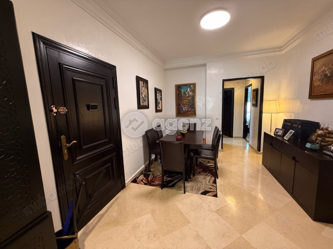 Appartement à vendre 104 m², 3 chambres 
Oasis Casablanca