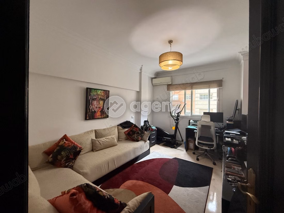 Appartement à vendre 104 m², 3 chambres 
Oasis Casablanca