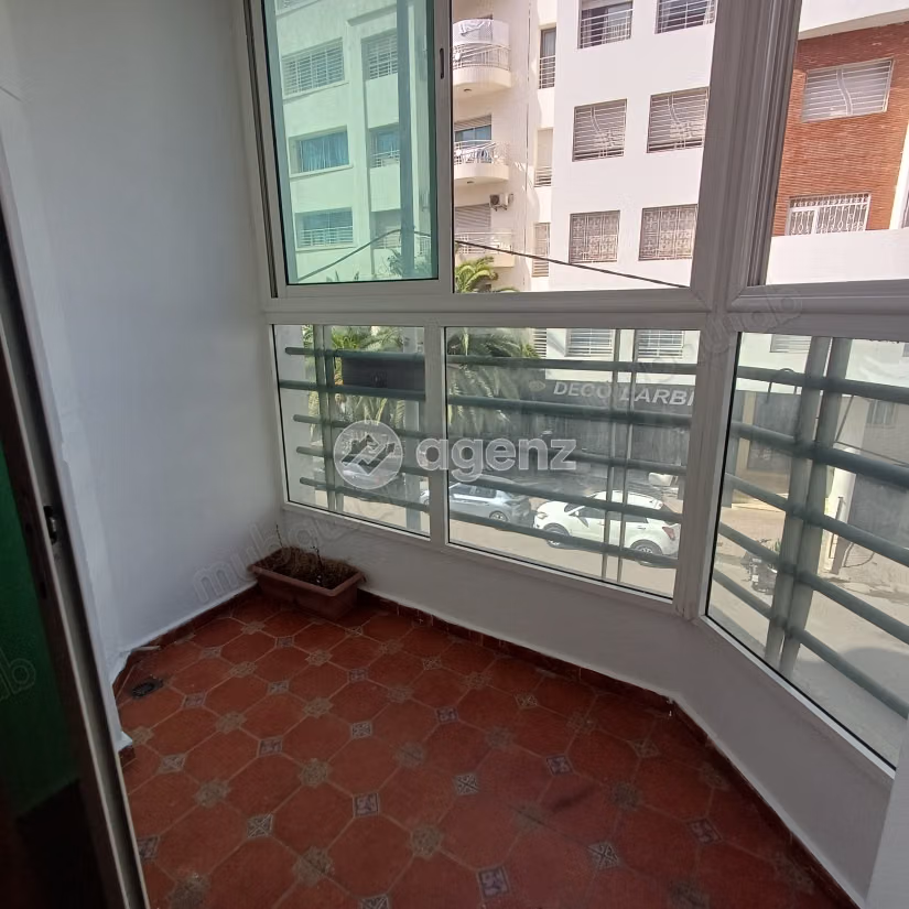 Appartement à vendre 163 m², 3 chambres 
Val Fleurie 
Casablanca