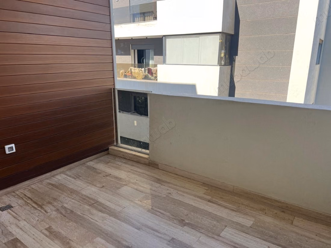 Appartement à louer à Bouskoura 
On Hill