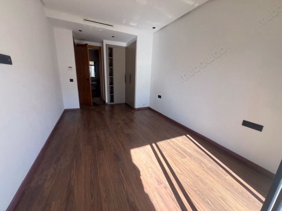Appartement à louer à Bouskoura 
On Hill