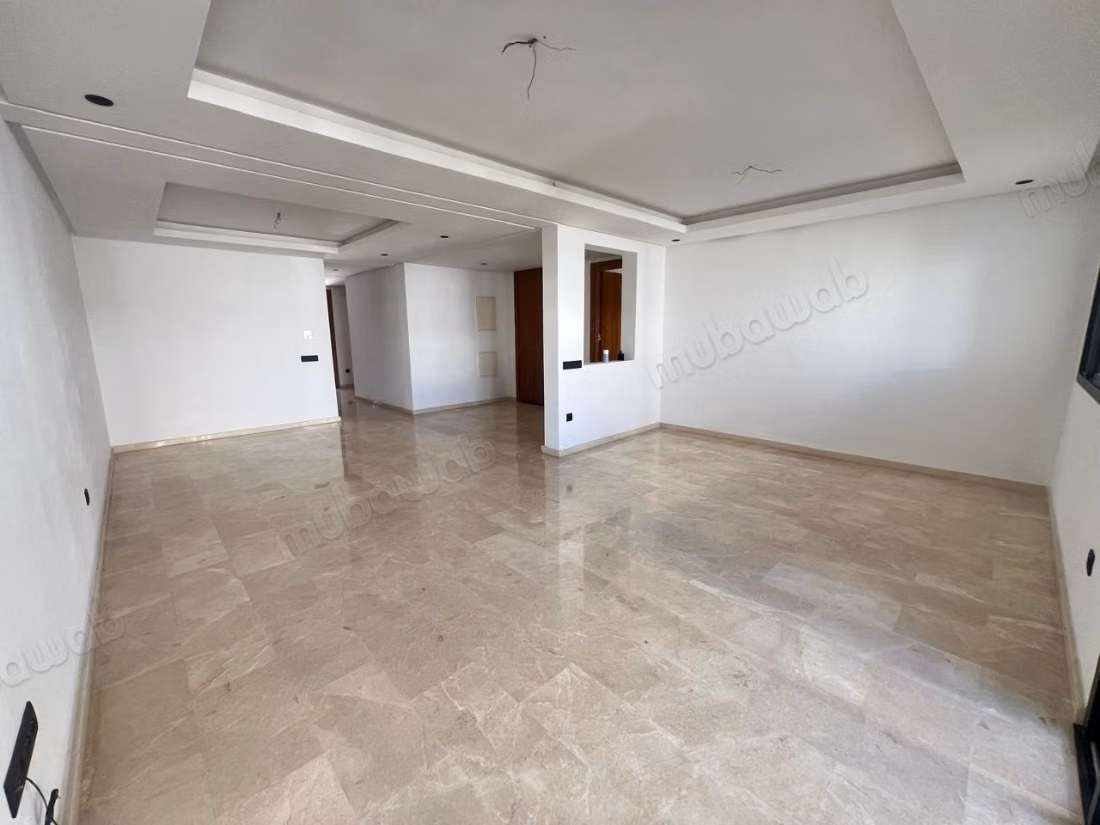 Appartement à louer à Bouskoura 
On Hill