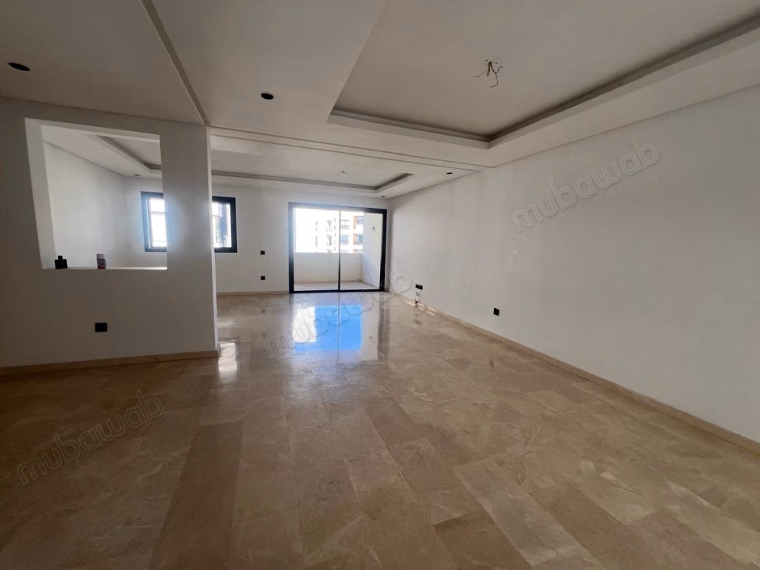 Appartement à louer à Bouskoura 
On Hill