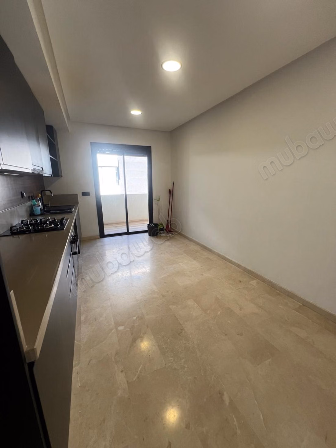 Appartement à louer à Bouskoura 
On Hill