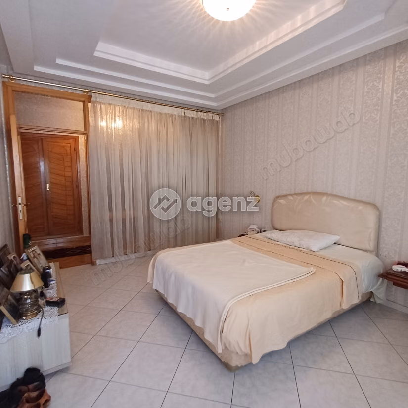 Appartement à vendre 290 m², 4 chambres 
Maârif Casablanca