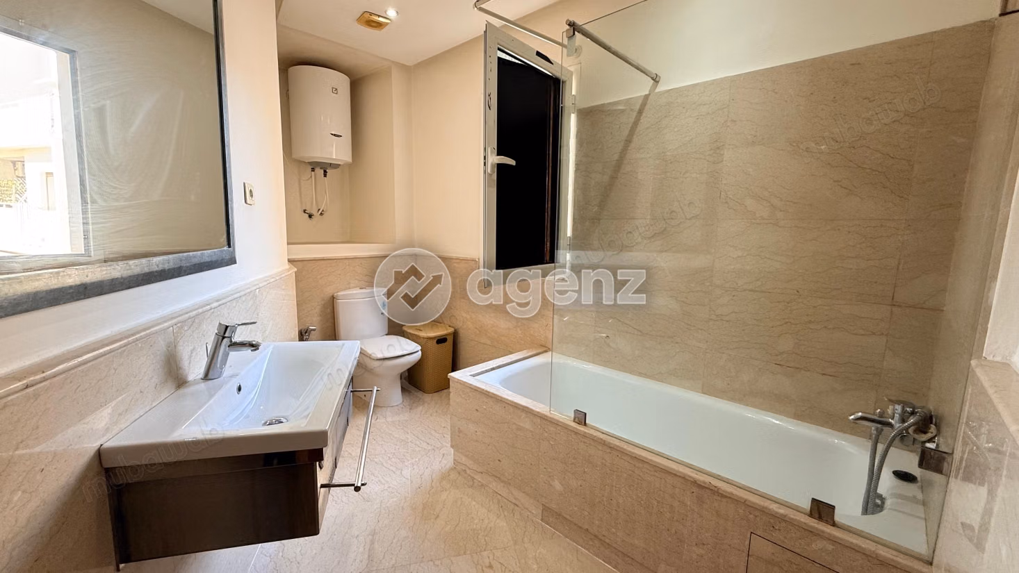 Appartement à vendre 90 m², 2 chambres 
Racine Casablanca