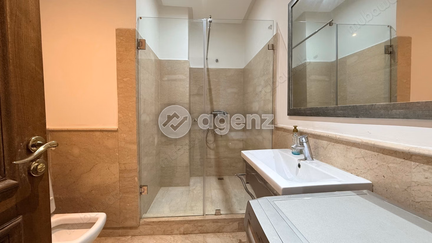Appartement à vendre 90 m², 2 chambres 
Racine Casablanca