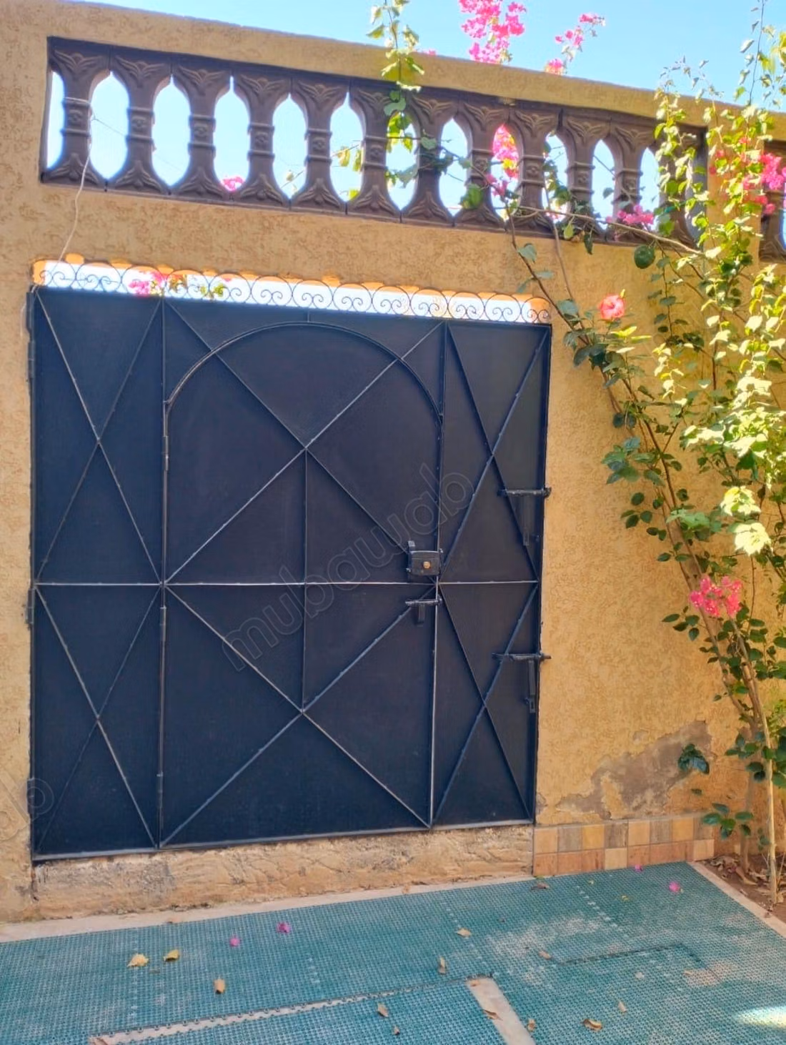 Maison à louer à Route de l'Ourika. 
3 chambres agréables. 
Bien meublé
