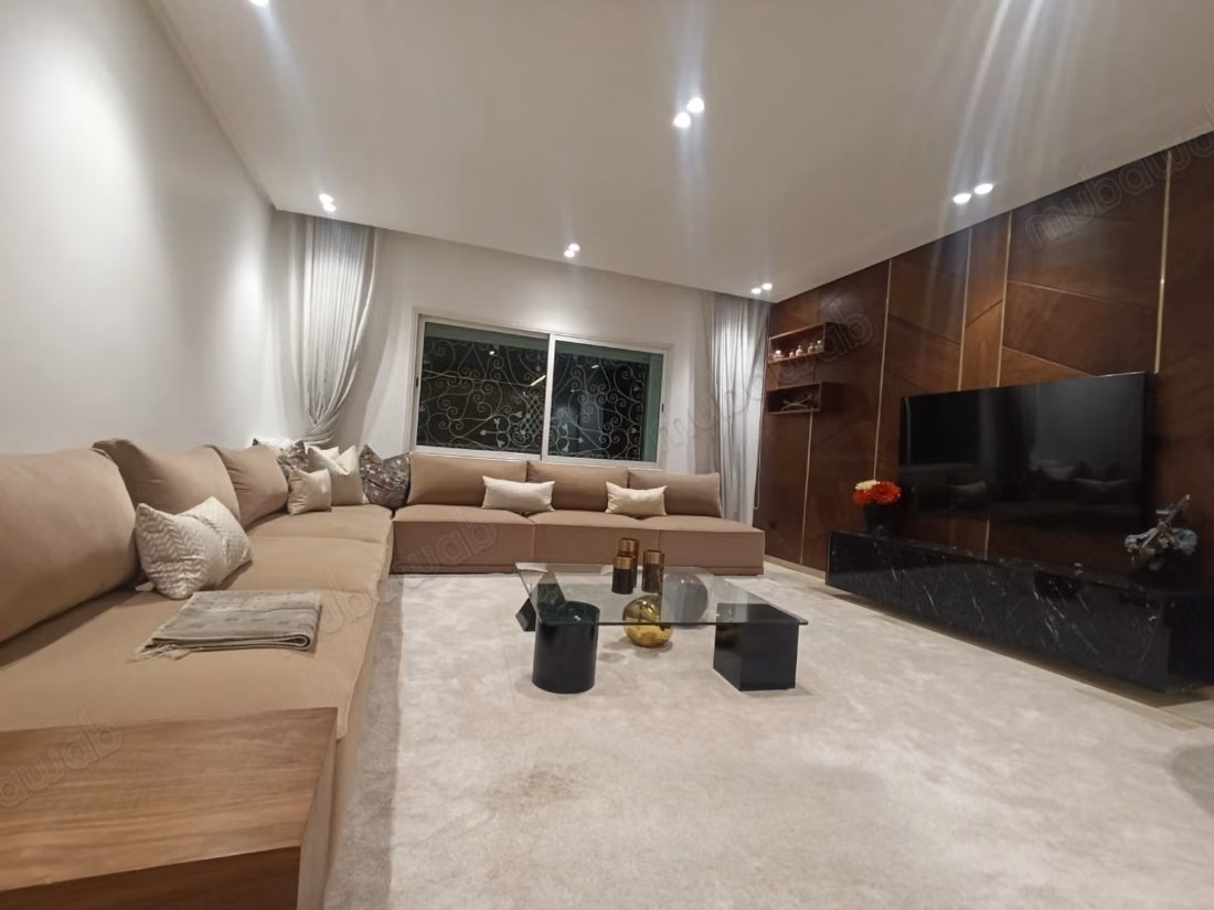 Appartement en vente à Anfa Supérieur. 2 pièces. Ascenseur et terrasse