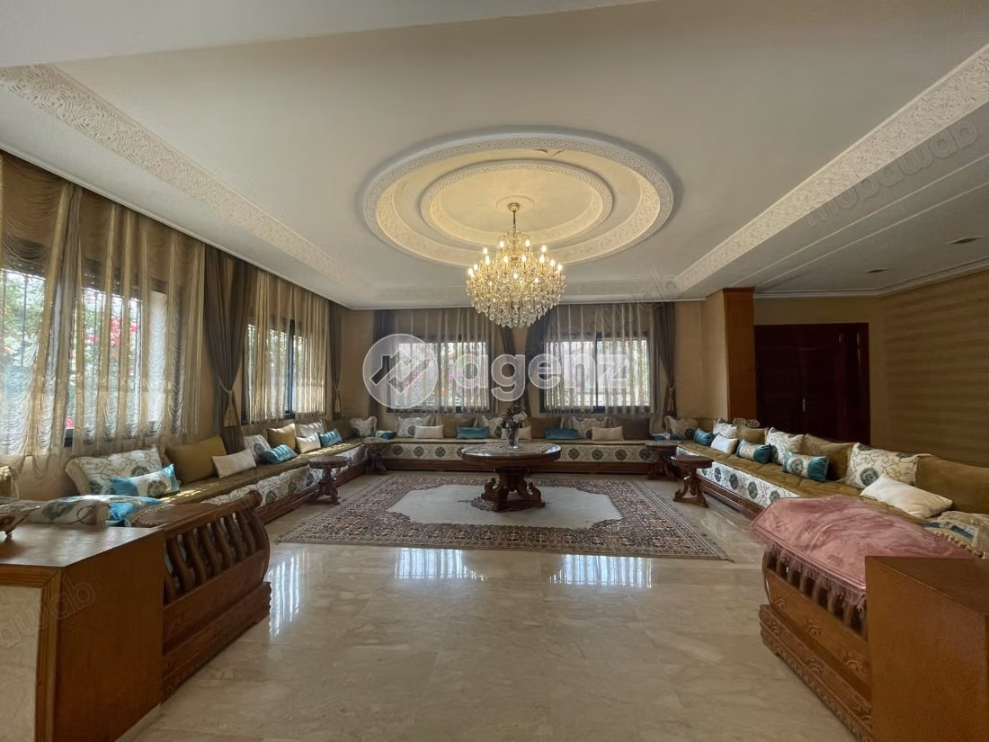 Villa à vendre 100 m², 4 chambres 
Aéroport Mohammed V 
Bouskoura