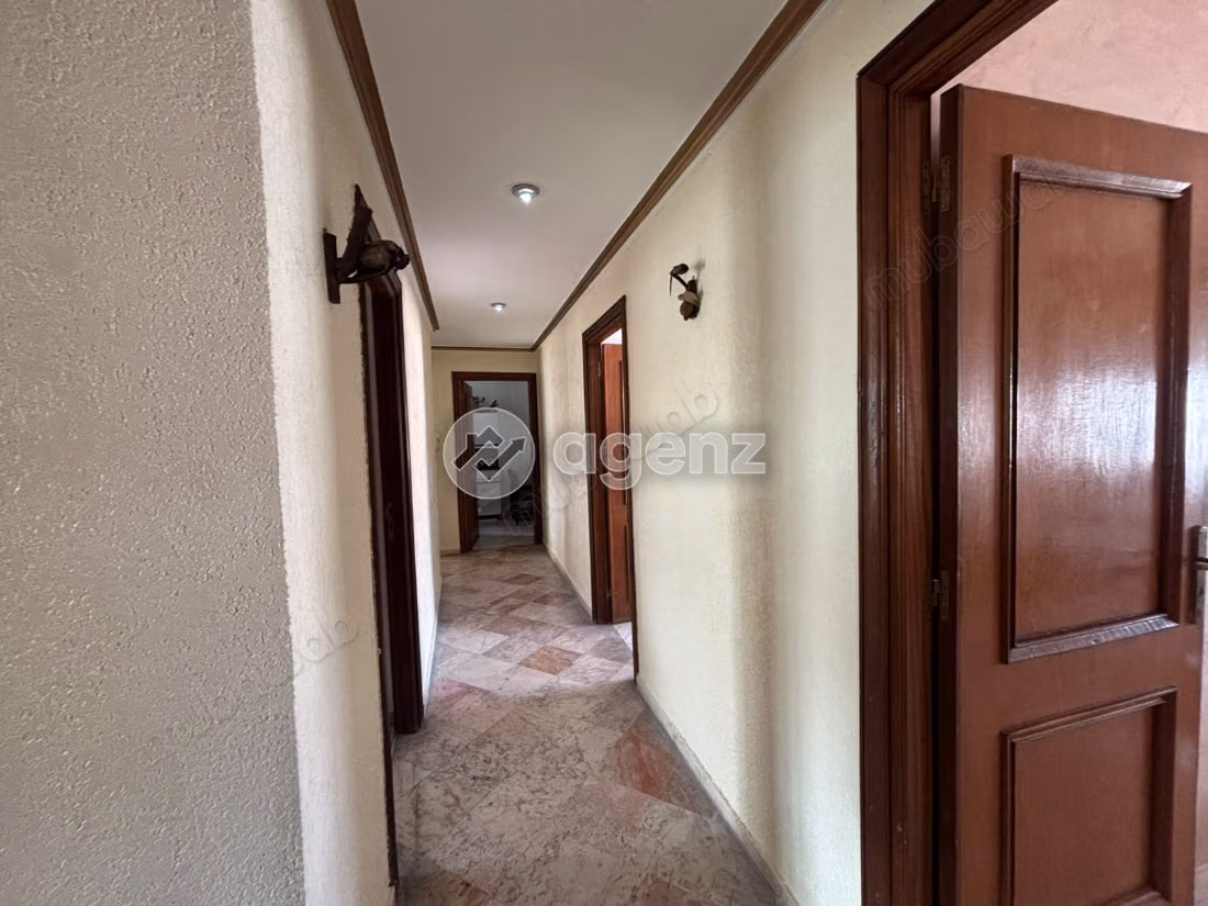 Appartement à vendre 148 m², 4 chambres 
La Gironde 
Casablanca