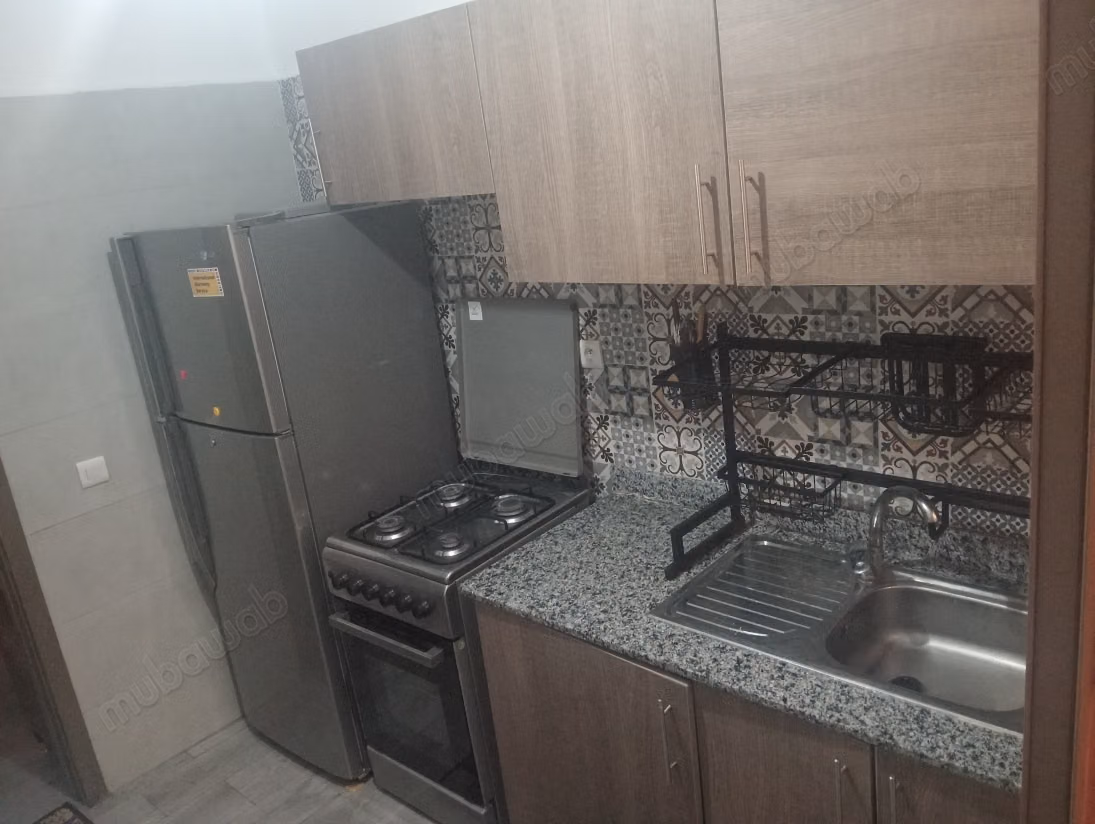 Impresionante apartamento en alquiler en Hay Mabrouka. 2 habitaciones agradables. Bien amueblado