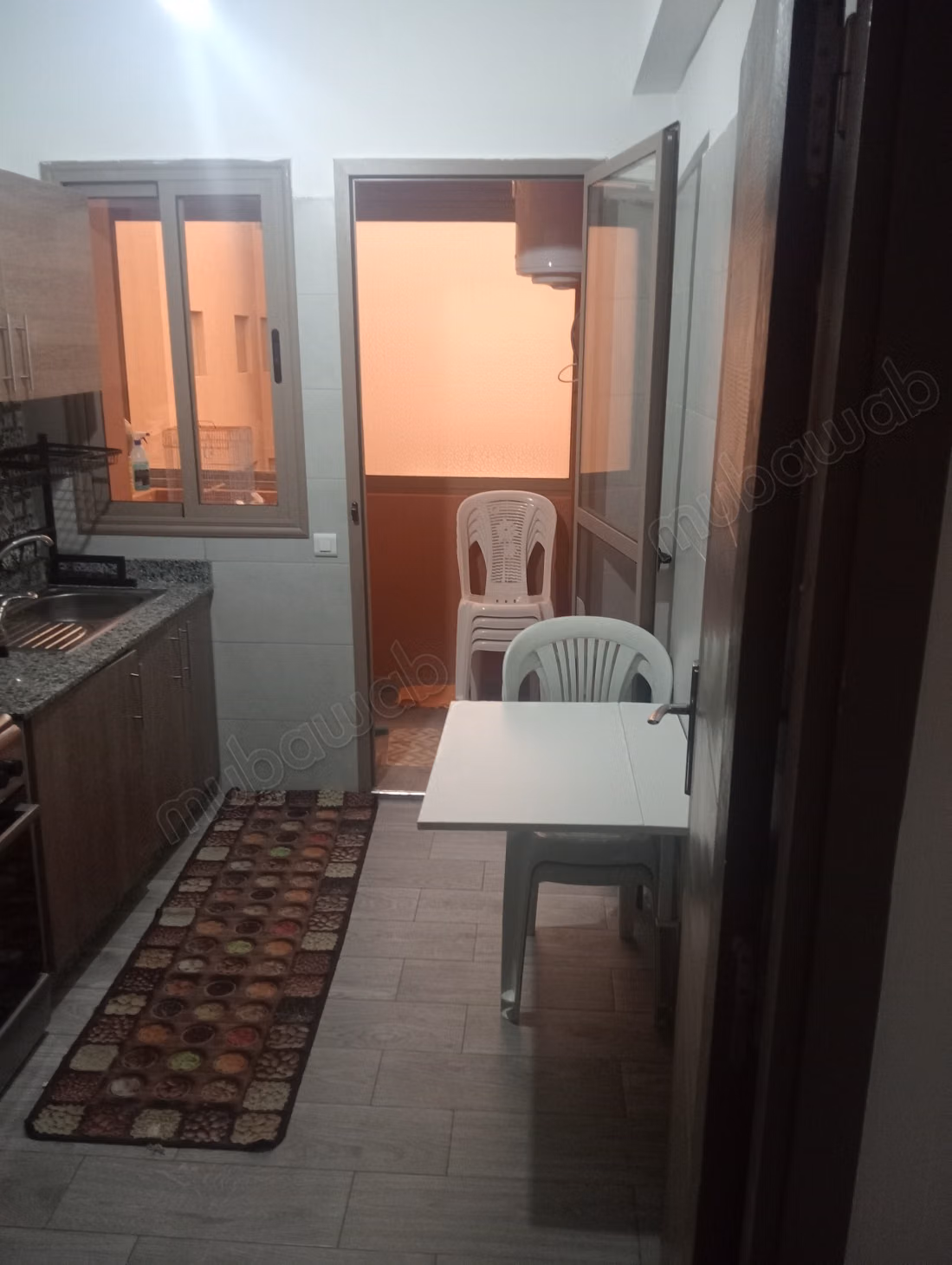 Impresionante apartamento en alquiler en Hay Mabrouka. 2 habitaciones agradables. Bien amueblado