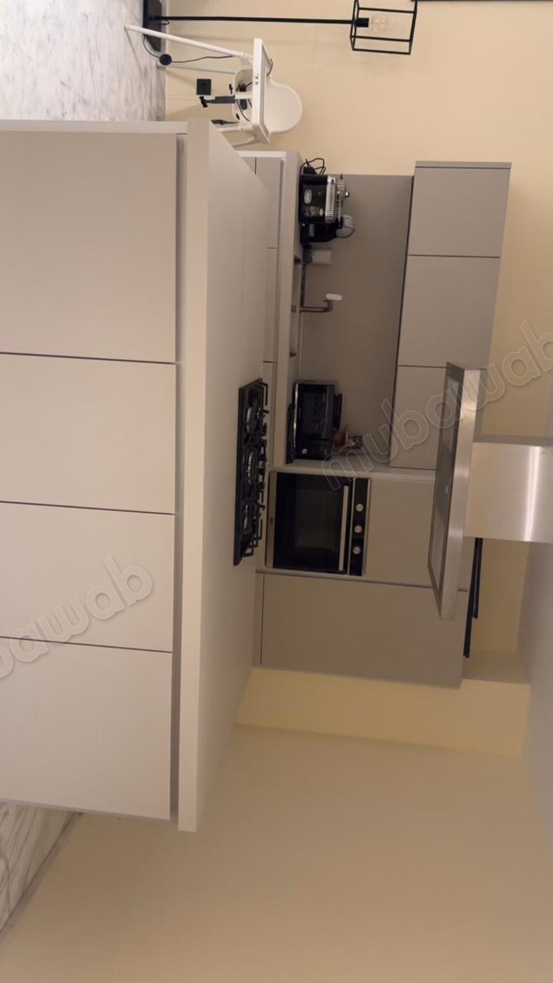 Très bel appartement en location à Médina. 
3 belles chambres. 
Meublé