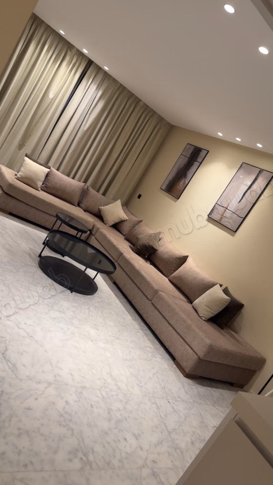 Très bel appartement en location à Médina. 
3 belles chambres. 
Meublé