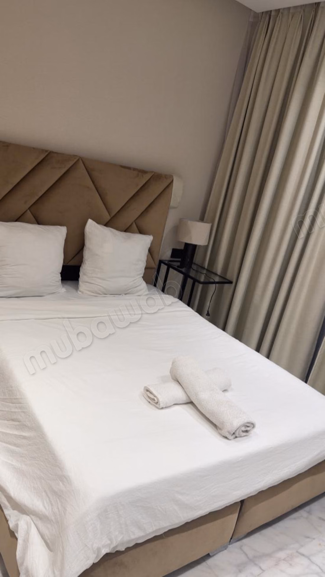 Très bel appartement en location à Médina. 
3 belles chambres. 
Meublé