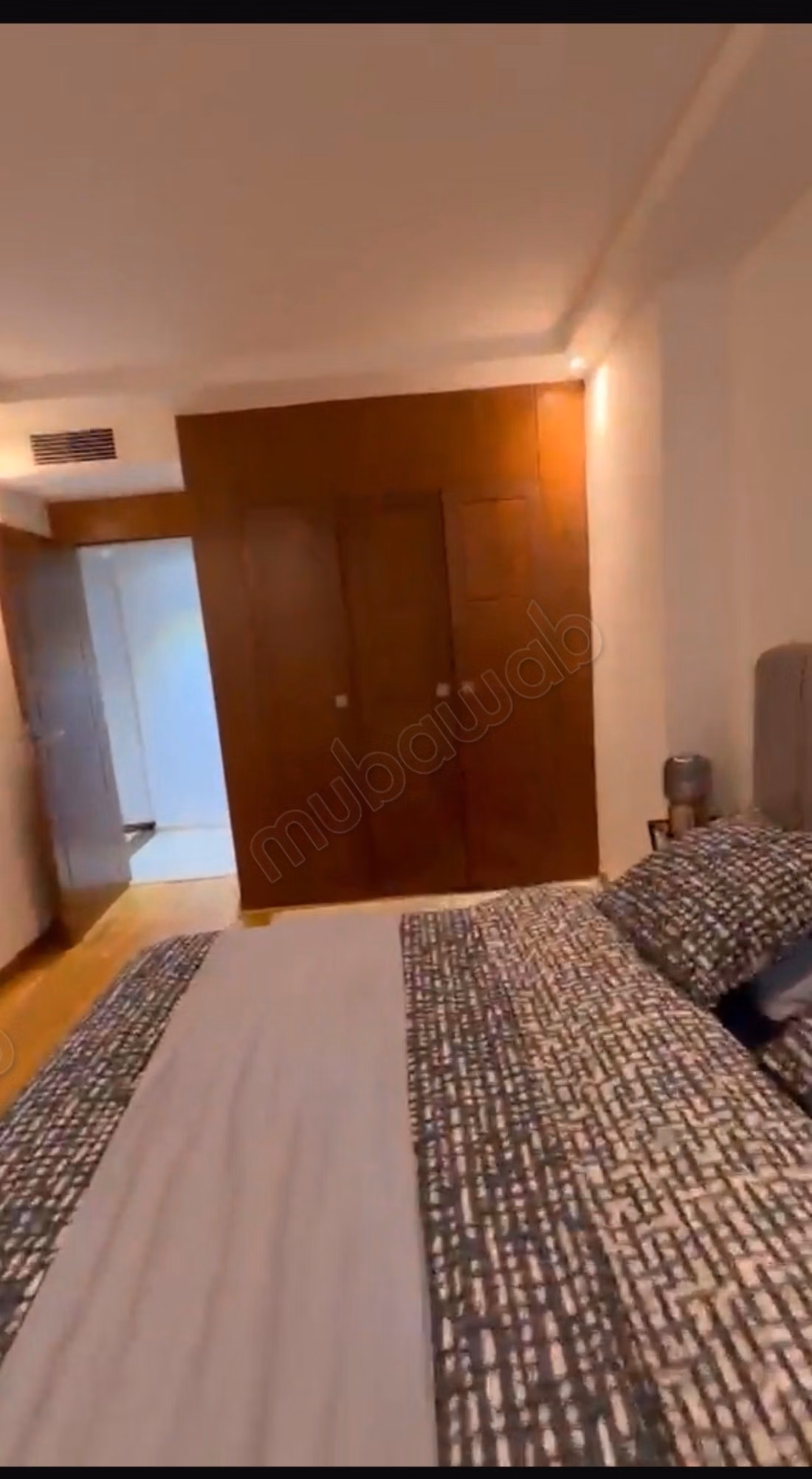 Affitto di un appartamento nel quartiere del Parco. 1 camera. Ben arredato