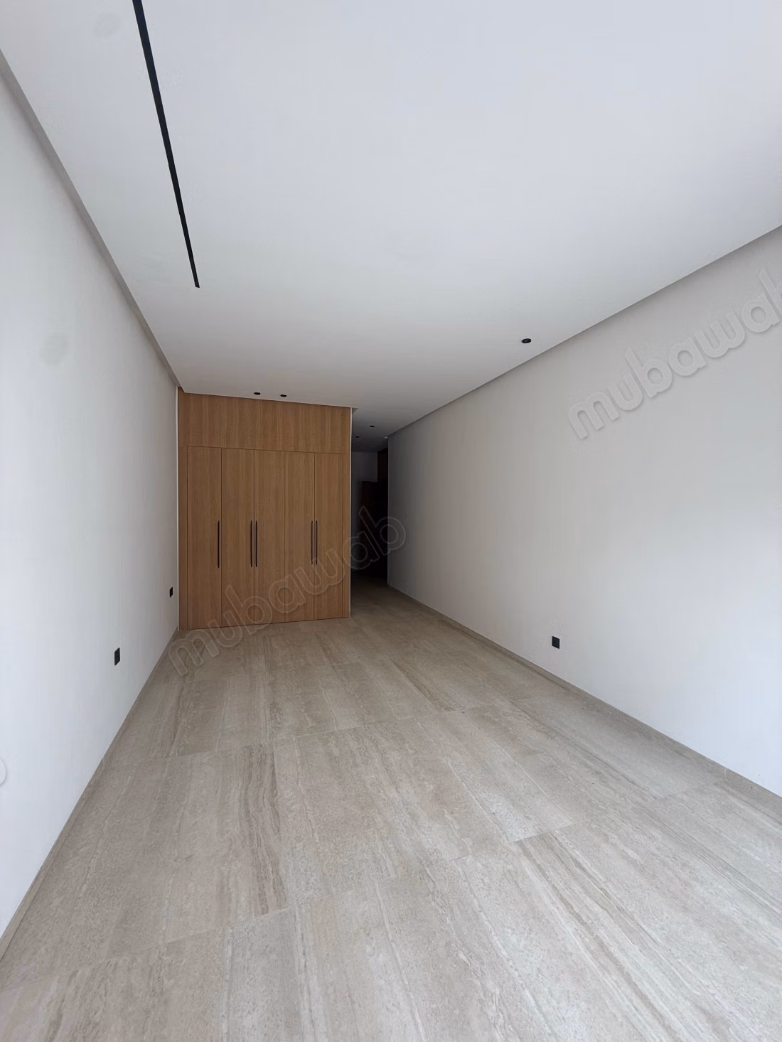 Bonito apartamento en venta en Oasis. 1 Habitación. Servicio de conserjería y aire acondicionado