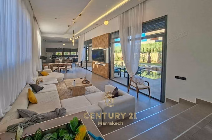 Villa Contemporanea GOLF AMELKIS