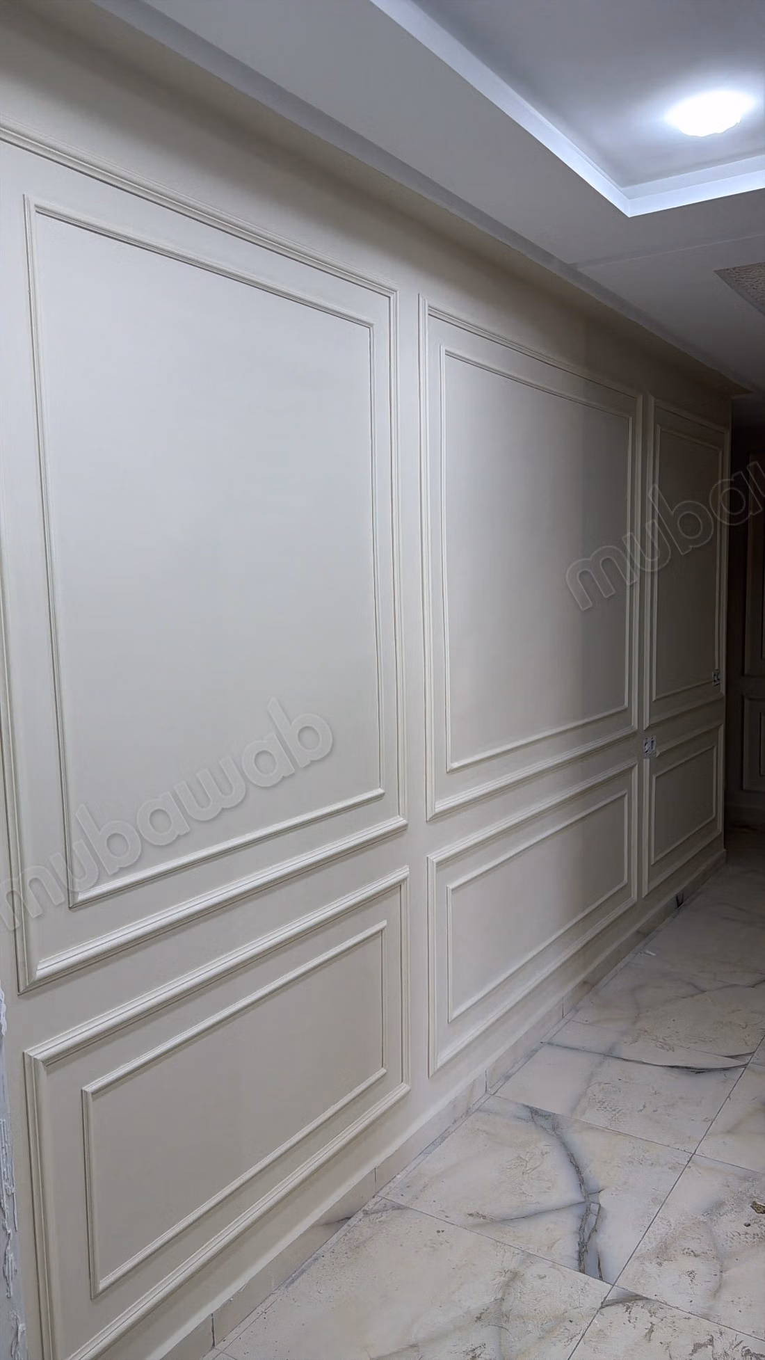 Sell apartment. 4 beautiful rooms. 
Caretaker service