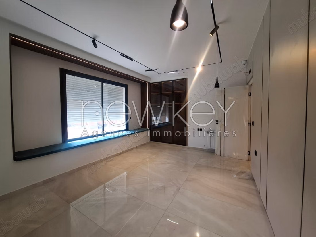 Incantevole villa S2 con piscina a La Soukra
