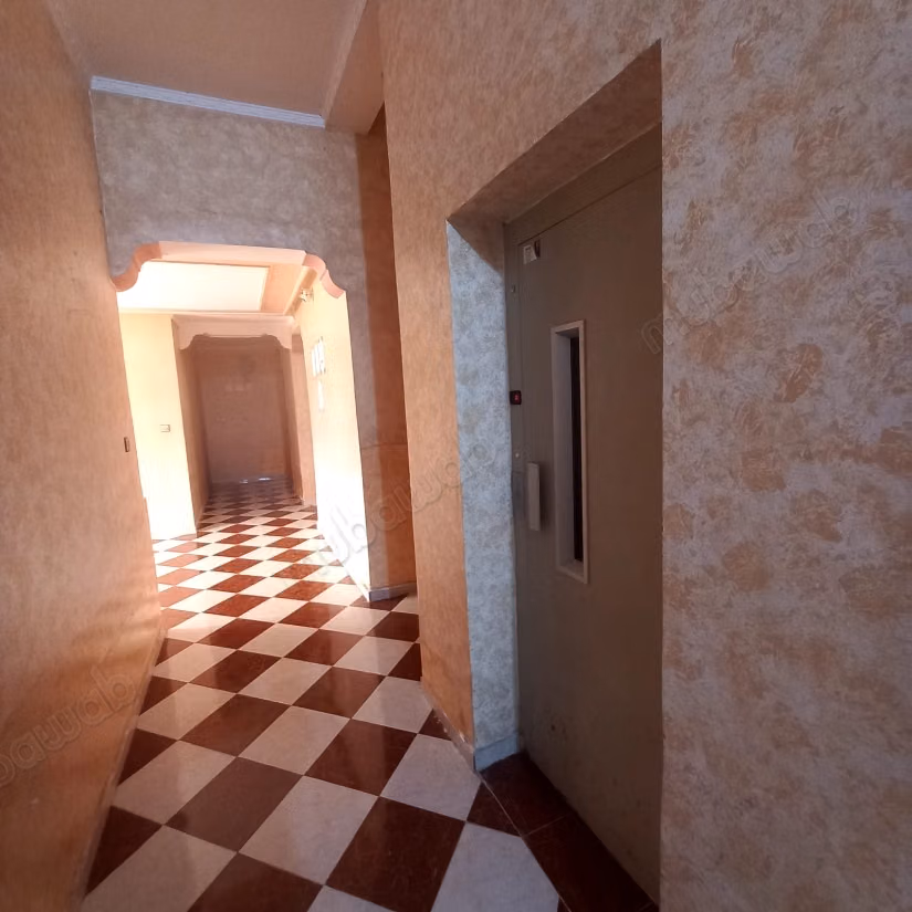 Appartement te koop in Tanja Balia. Appartement met terras van 118 meter. 100% verklaring