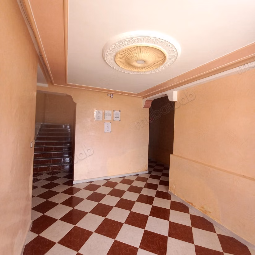 Appartement te koop in Tanja Balia. Appartement met terras van 118 meter. 100% verklaring