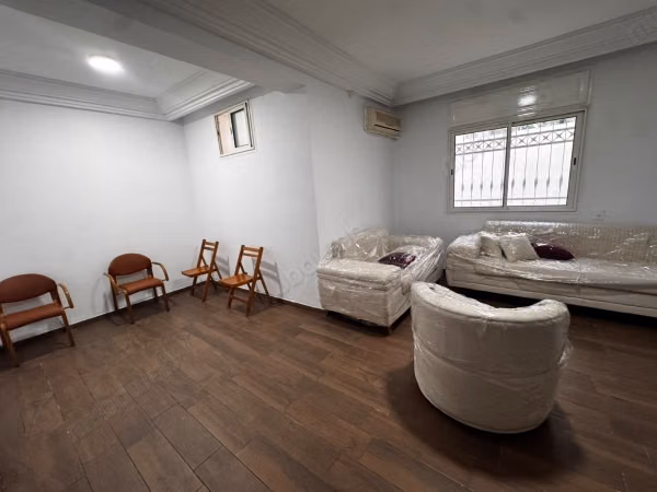 À Vendre Appartement S1 à Ennasr 1