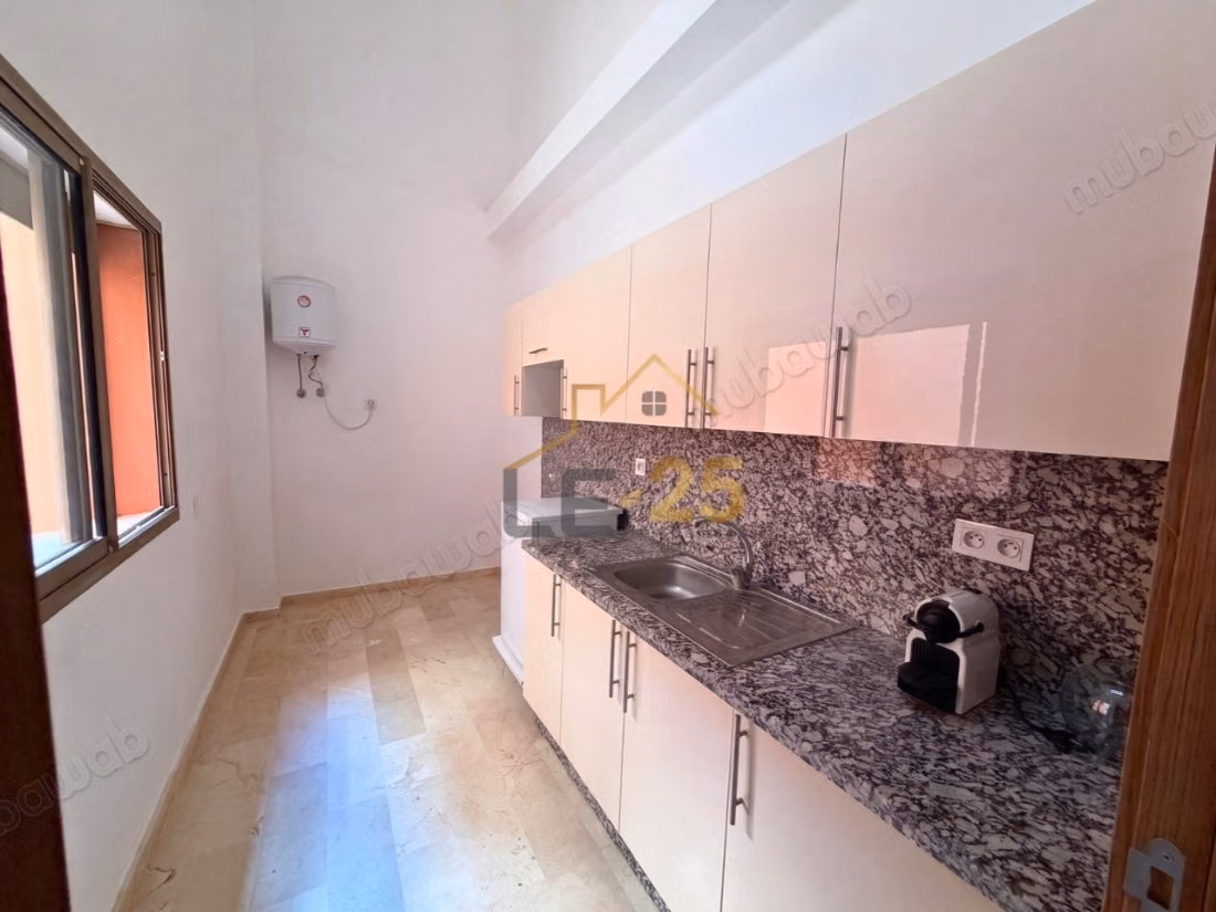 Duplex Polyvalent De 104 M² À Louer À Semlalia