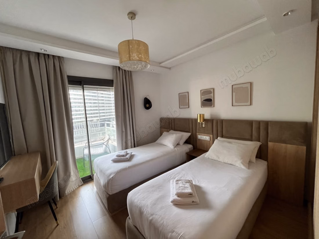 Appartement moderne à côté de l'Hôtel Ibis