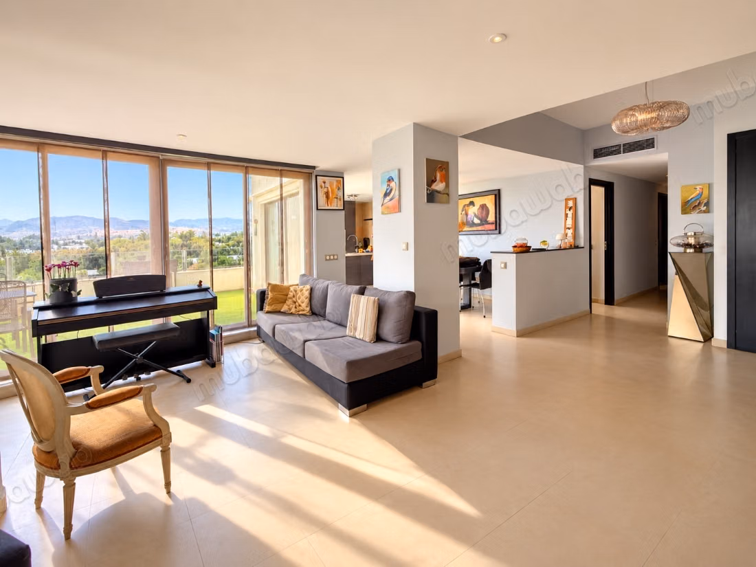 Superbe appartement de 253m² avec terrasse