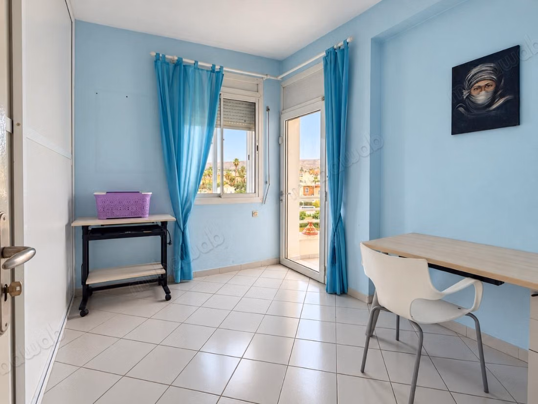 Charaf Appartement Meublé De 120m, 3 Chambres