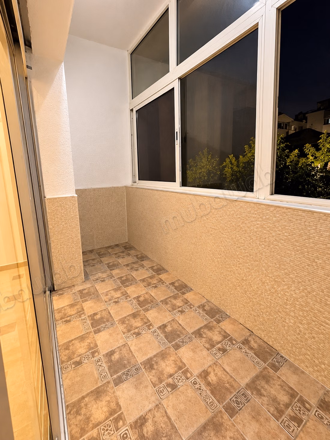 Appartement spacieux 153 m² avec 3 chambres et double parking – Gauthier