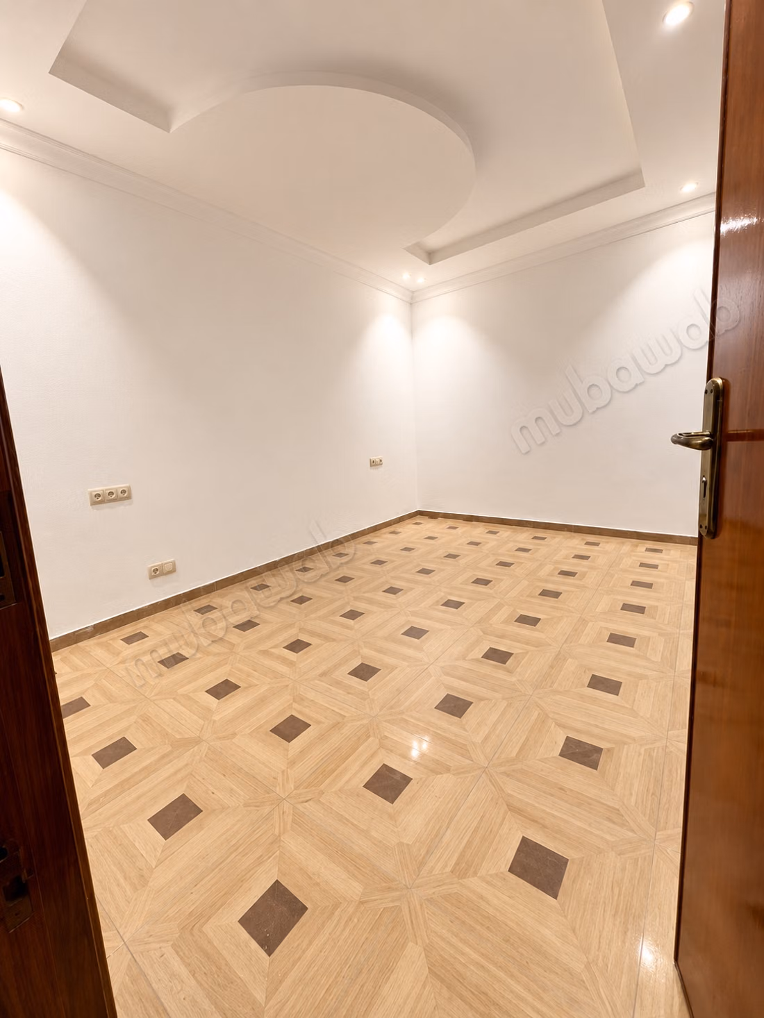 Appartement spacieux 153 m² avec 3 chambres et double parking – Gauthier