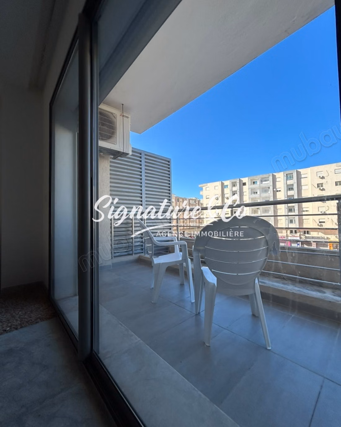 A louer appartement S2 meublé à El Aouina