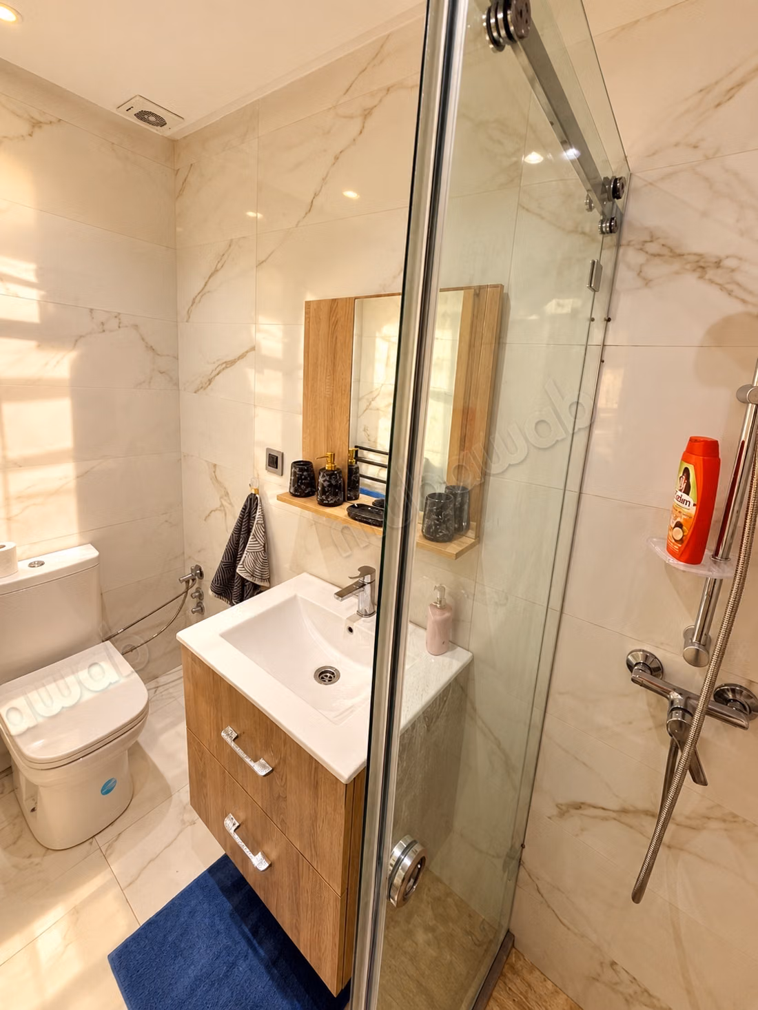 Studio meublé de 43 m² avec parking et vue jardin – Cheikh Khalifa