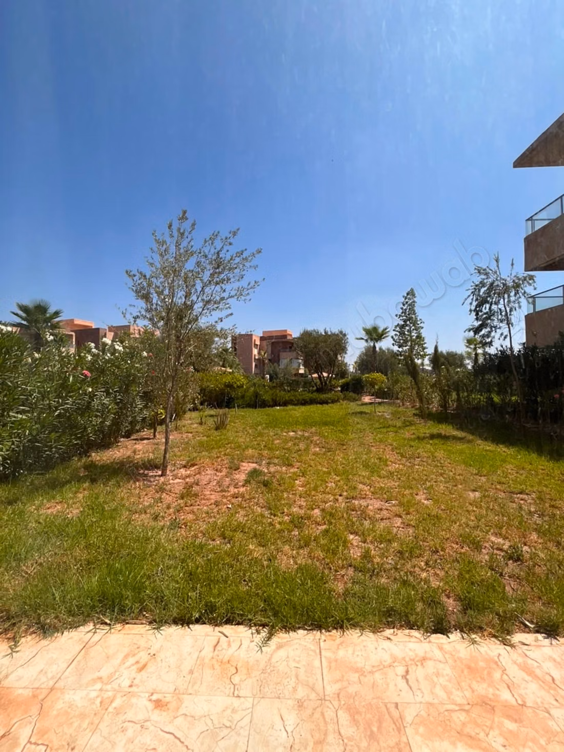 Appartement en rez de jardin à vendre – Prestigia