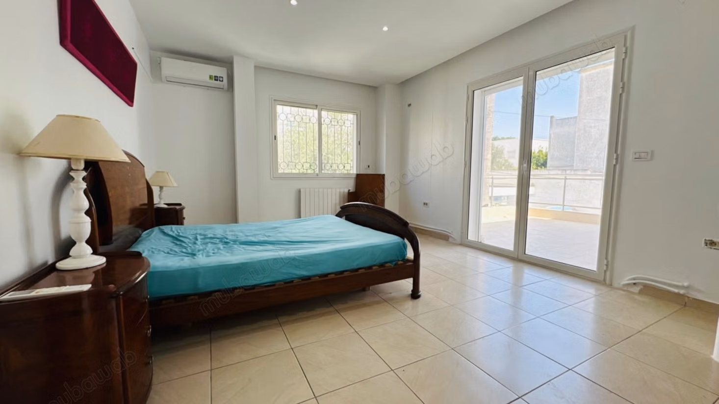 A louer villa meublée en s5 à gammarth village