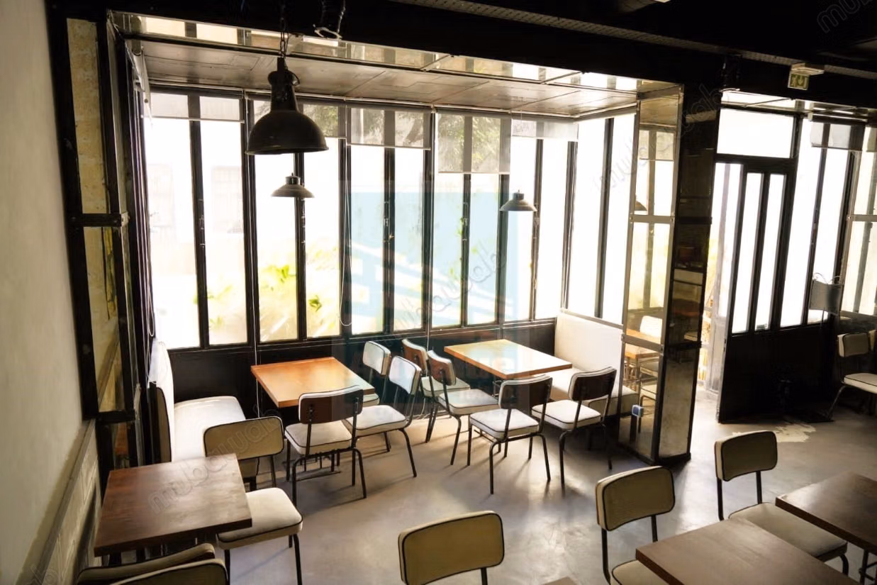 DL. 1043: Restaurant à louer à Gauthier