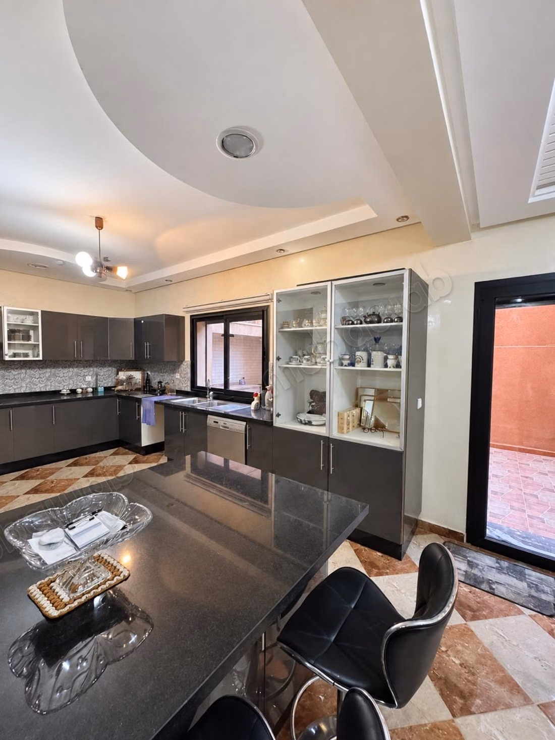 Villa de Prestige à Louer vide à Targa – 5 Chambres, Piscine Privée et Vue Panoramique