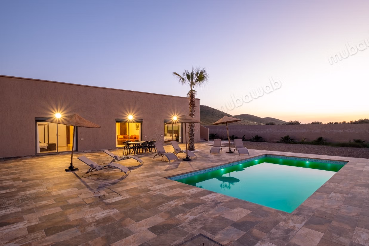 Villa de Luxe Meublé 4 suites 
Piscine Privé 3000m2