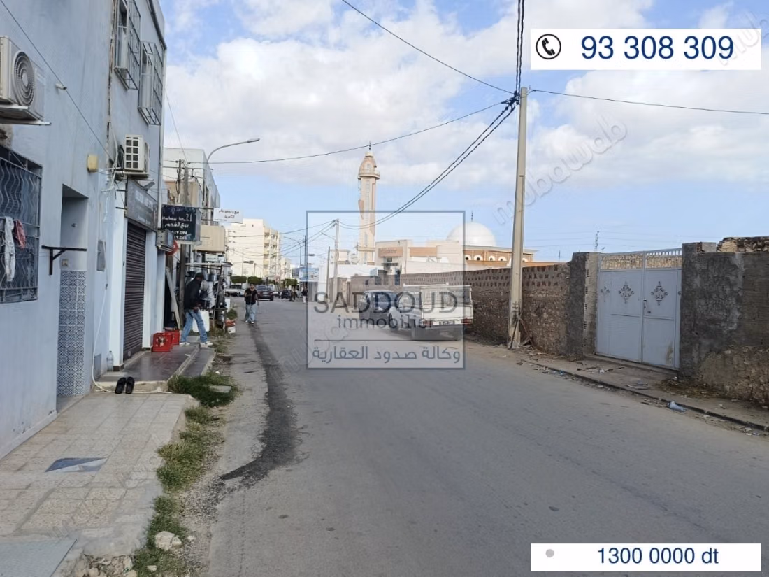 Terrain à vendre avec ancien villa R4