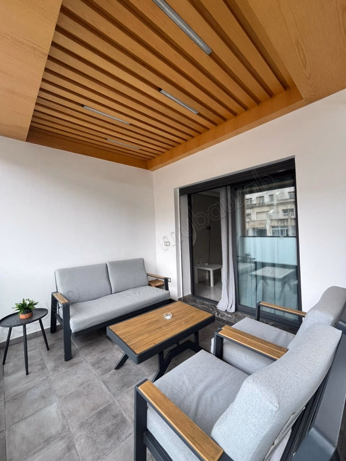 Duplex de luxe à louer rooftop privé avec jacuzzi
