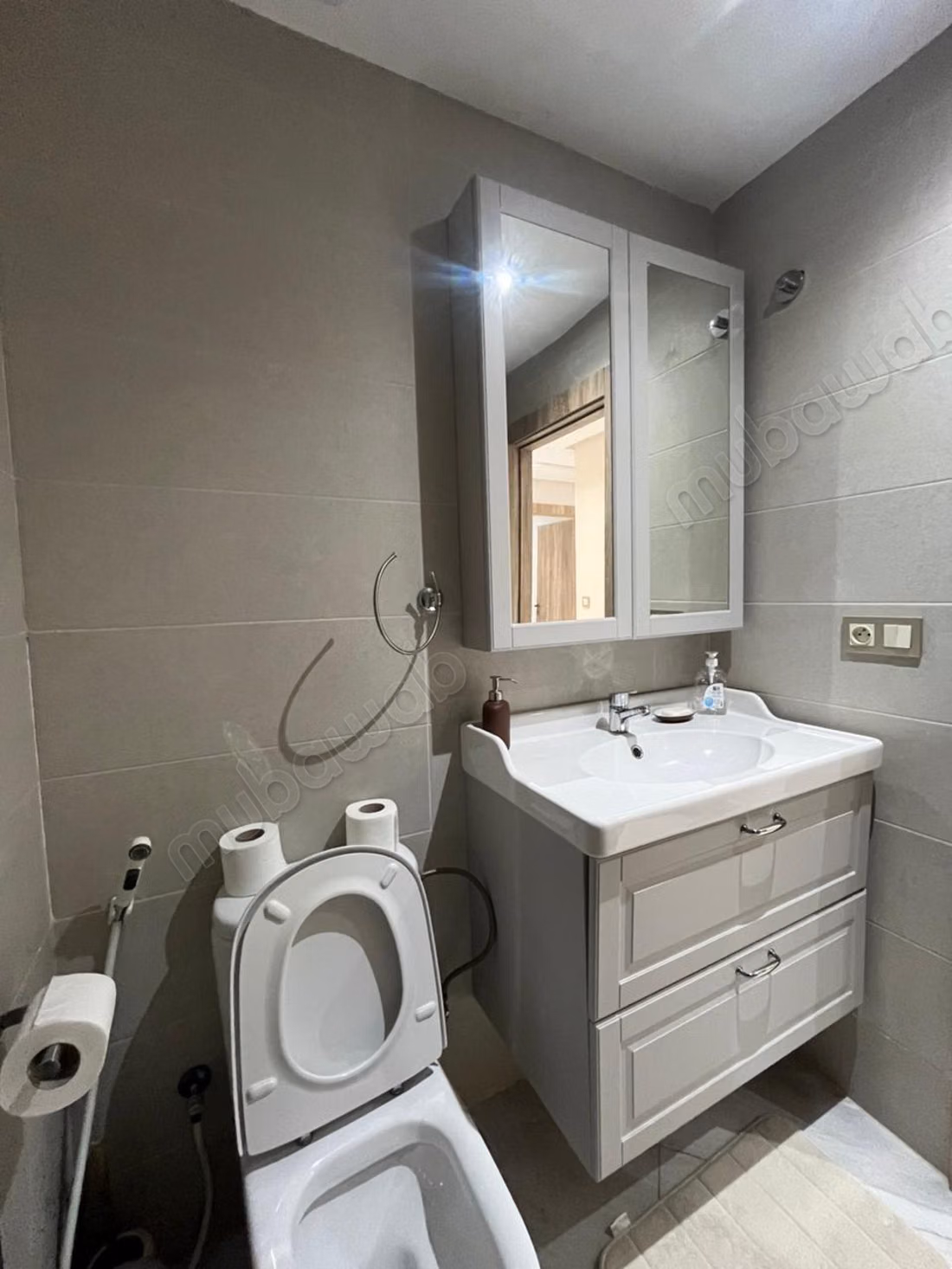 Duplex de luxe à louer rooftop privé avec jacuzzi