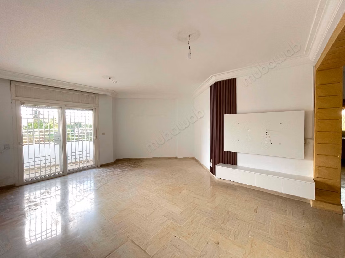 A vendre un appartement en s3 à les Palmeraies