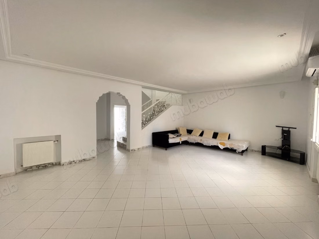 In affitto una villa a L'Aouina città Salama