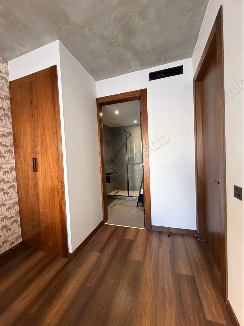 Superbe appartement à louer à Gauthier. 1 Pièce. Bien meublé