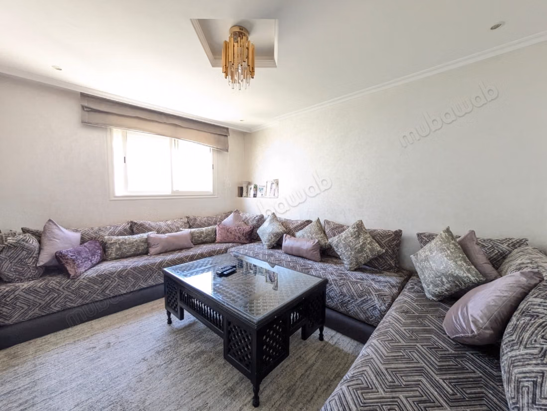 Sale of a beautiful apartment in Maârif. Area 128 m². Elevator and garage