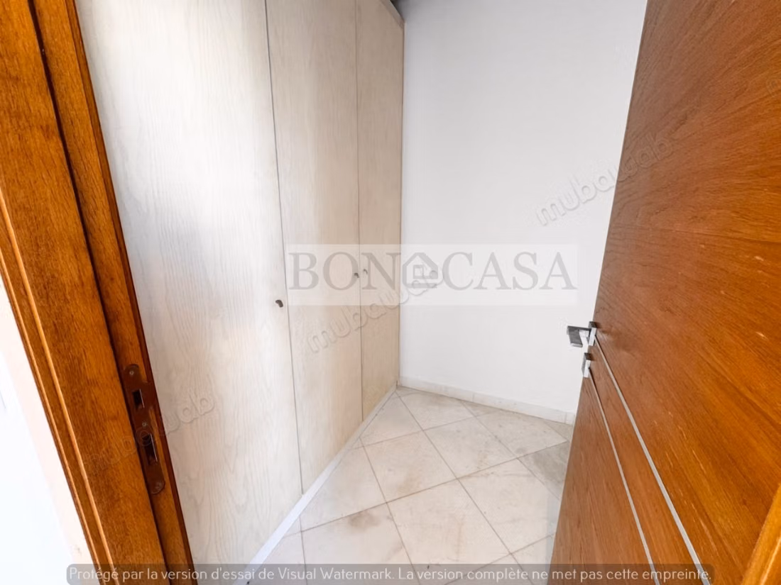 S2 Empty/Furnished Apartment for Rent in the Heart of Marsa